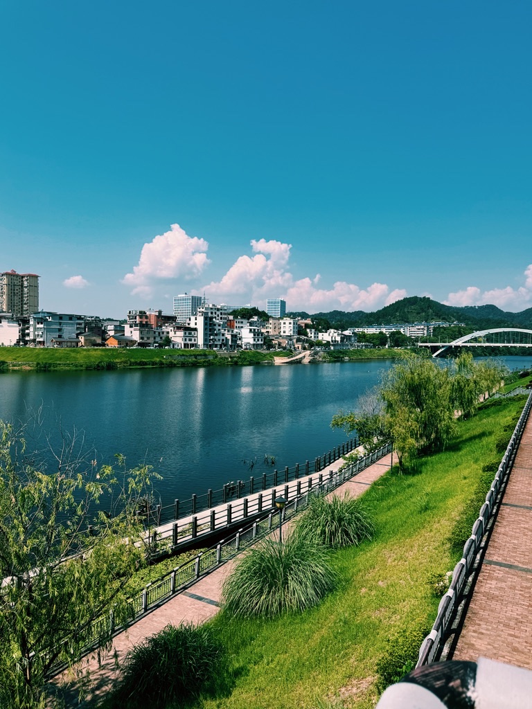 D991DA86-AB24-4A93-B422-B46BB7A4F926_1_105_c.jpg